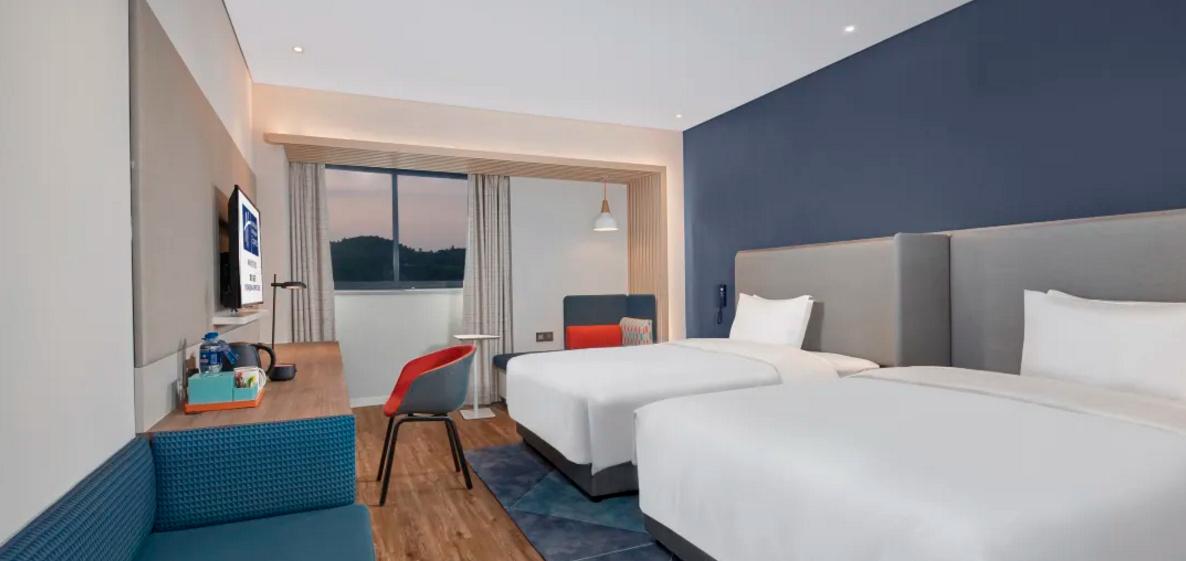 Holiday Inn Express Chongqing Airport Zone By Ihg Екстериор снимка