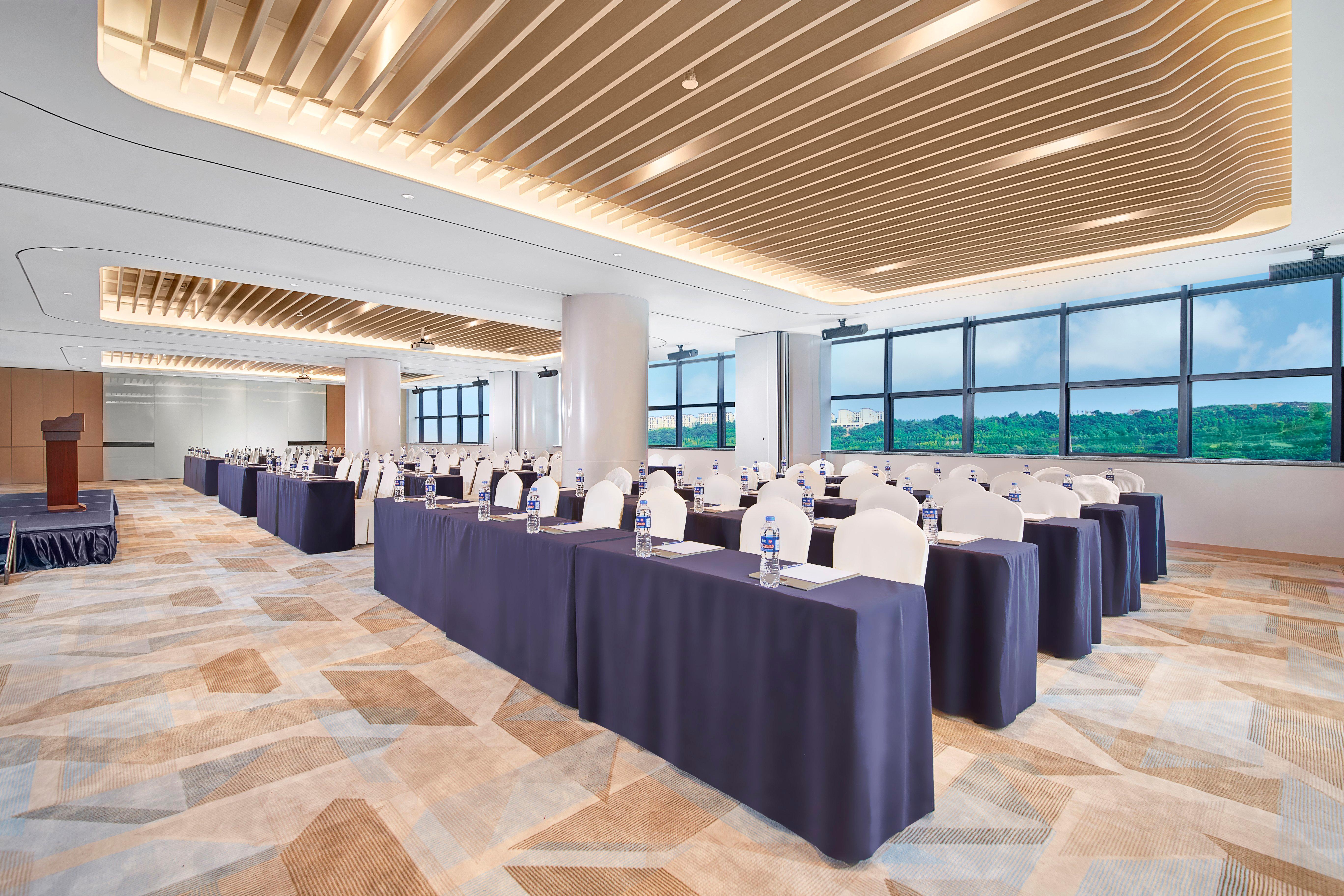 Holiday Inn Express Chongqing Airport Zone By Ihg Екстериор снимка